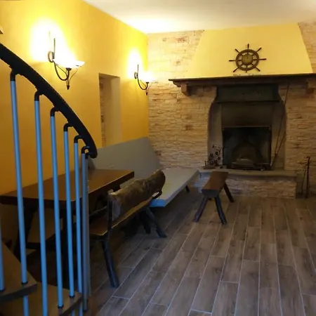 La Corte Di Nonno Gino Feriehus